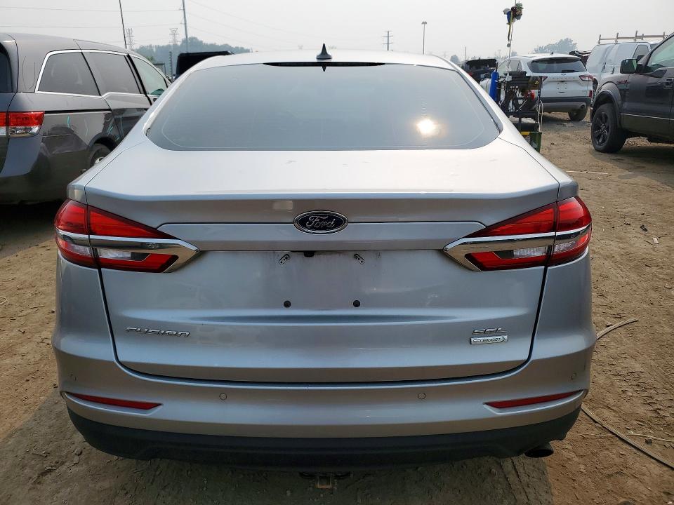 Photo 6 from auction – 2020 FORD FUSION with VIN 3FA6P0CD6LR223710