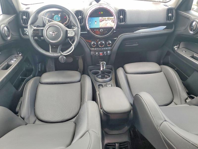 Photo 8 from auction – 2024 MINI COOPER with VIN WMZ83BR02R3S00477