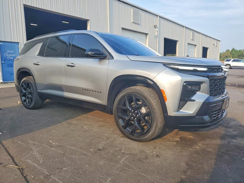 Photo 4 from auction – 2024 CHEVROLET TRAVERSE with VIN 1GNERLKS1RJ196265