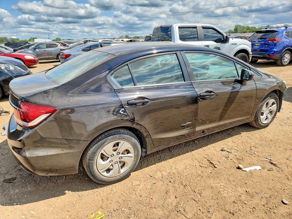 Photo 3 from auction – 2014 HONDA CIVIC with VIN 19XFB2F57EE009747