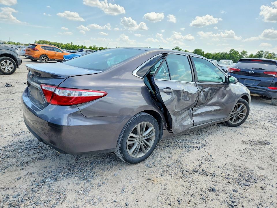 Photo 3 from auction – 2016 TOYOTA CAMRY with VIN 4T1BF1FK4GU216843