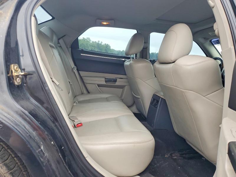 Photo 10 from auction – 2006 CHRYSLER 300C with VIN 2C3KA63H36H425571