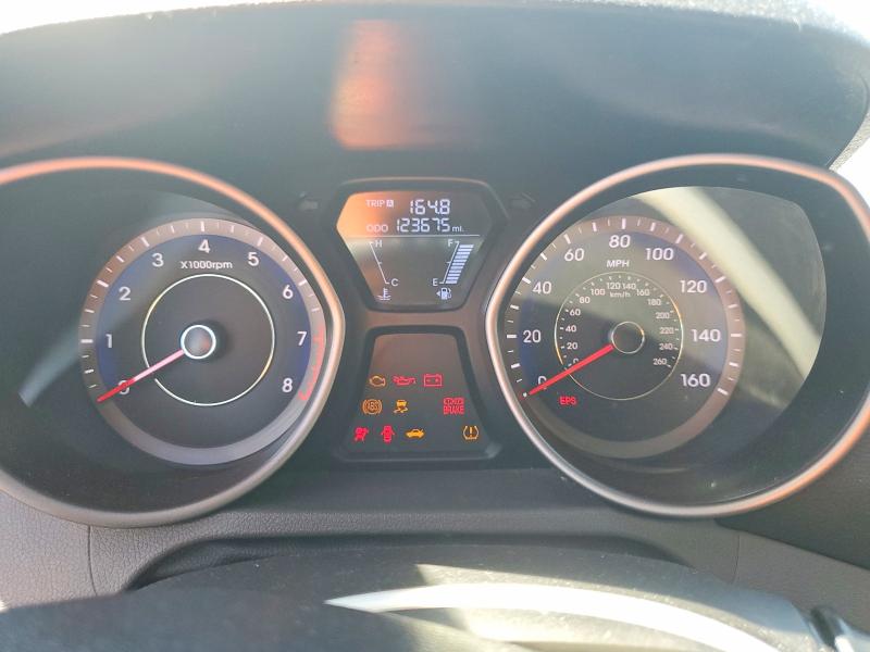 Photo 9 from auction – 2013 HYUNDAI ELANTRA with VIN KMHDH4AE4DU746845