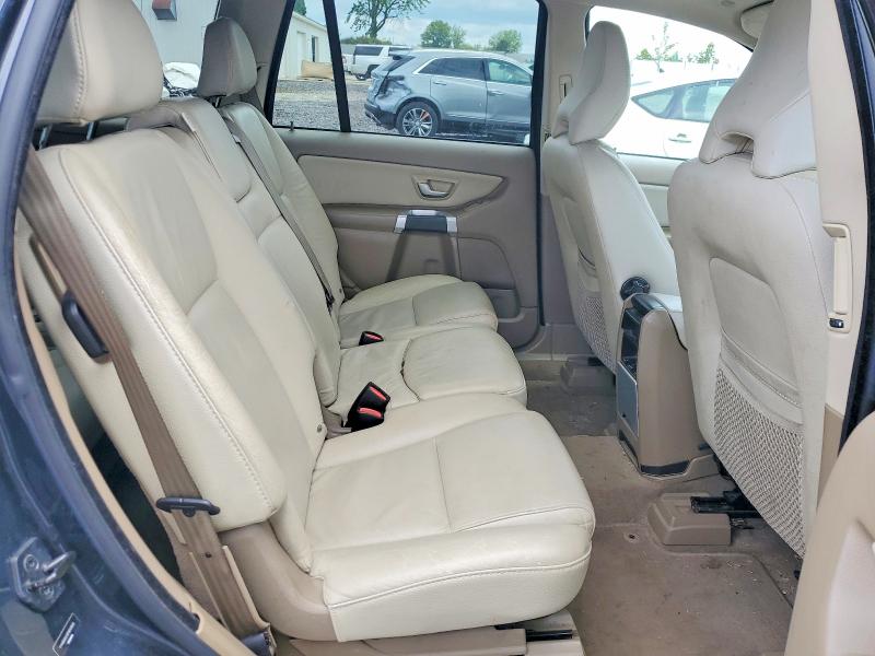 Photo 11 from auction – 2013 VOLVO XC90 with VIN YV4952CZ3D1652929