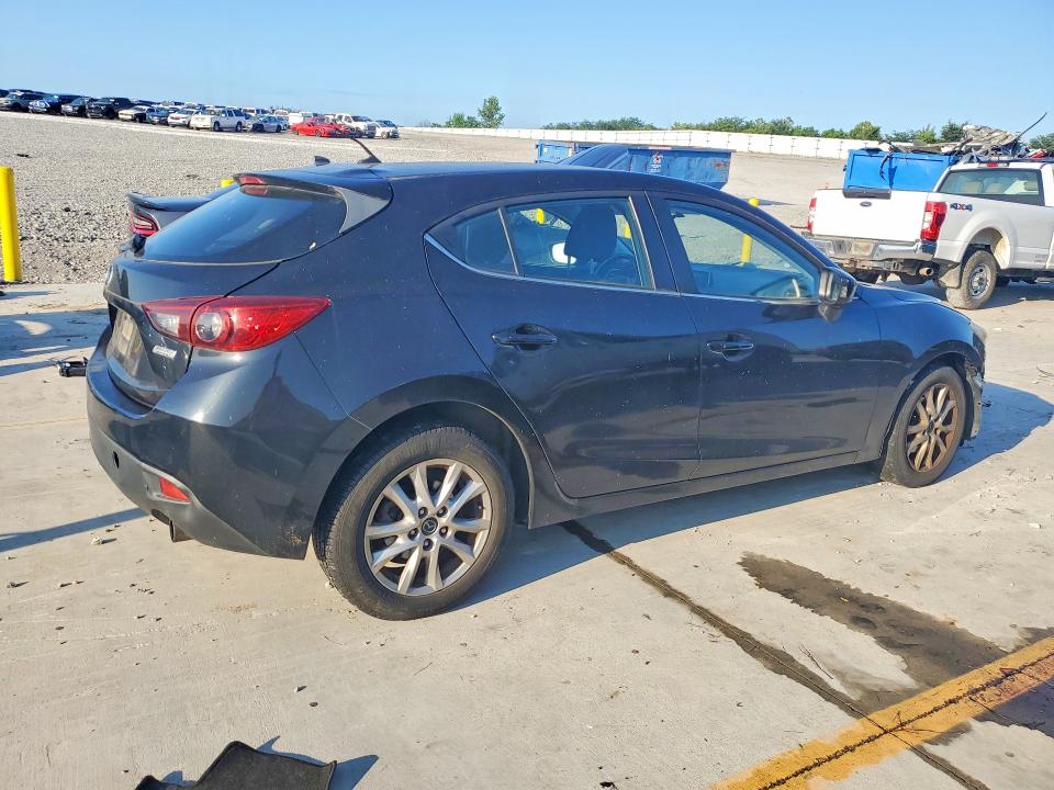 Photo 3 from auction – 2014 MAZDA 3 with VIN JM1BM1L74E1179172