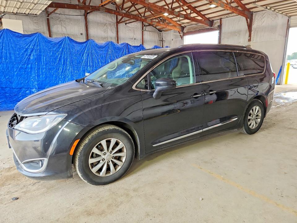 2019 CHRYSLER PACIFICA - Търг №62745326