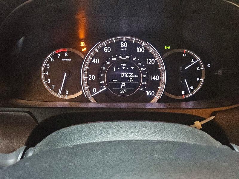 Photo 9 from auction – 2015 HONDA ACCORD with VIN 1HGCR2F87FA160005