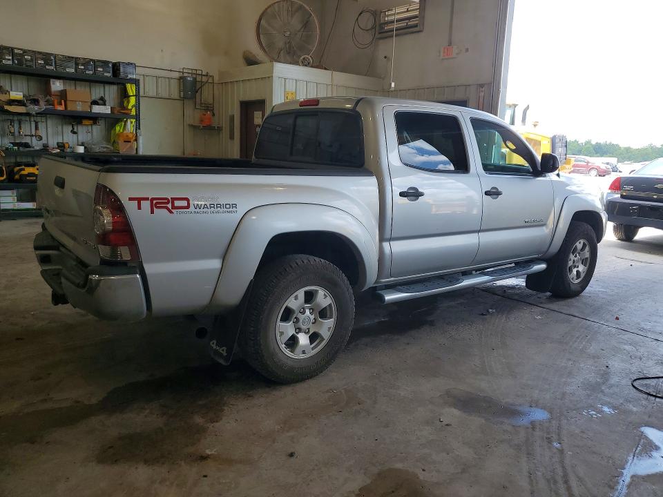 Photo 3 from auction – 2013 TOYOTA TACOMA with VIN 3TMLU4EN9DM129063