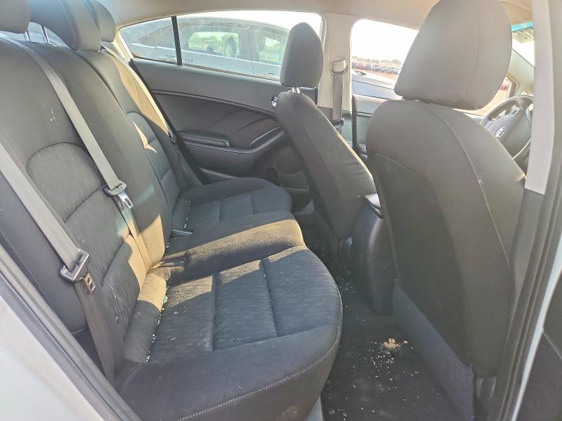 Photo 10 from auction – 2016 KIA FORTE with VIN KNAFK4A67G5475749