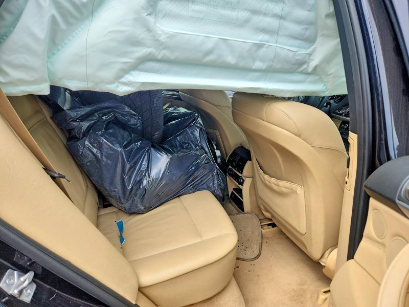 Foto 11 de la subasta – 2012 BMW X5 con VIN 5UXZV8C59CL423191