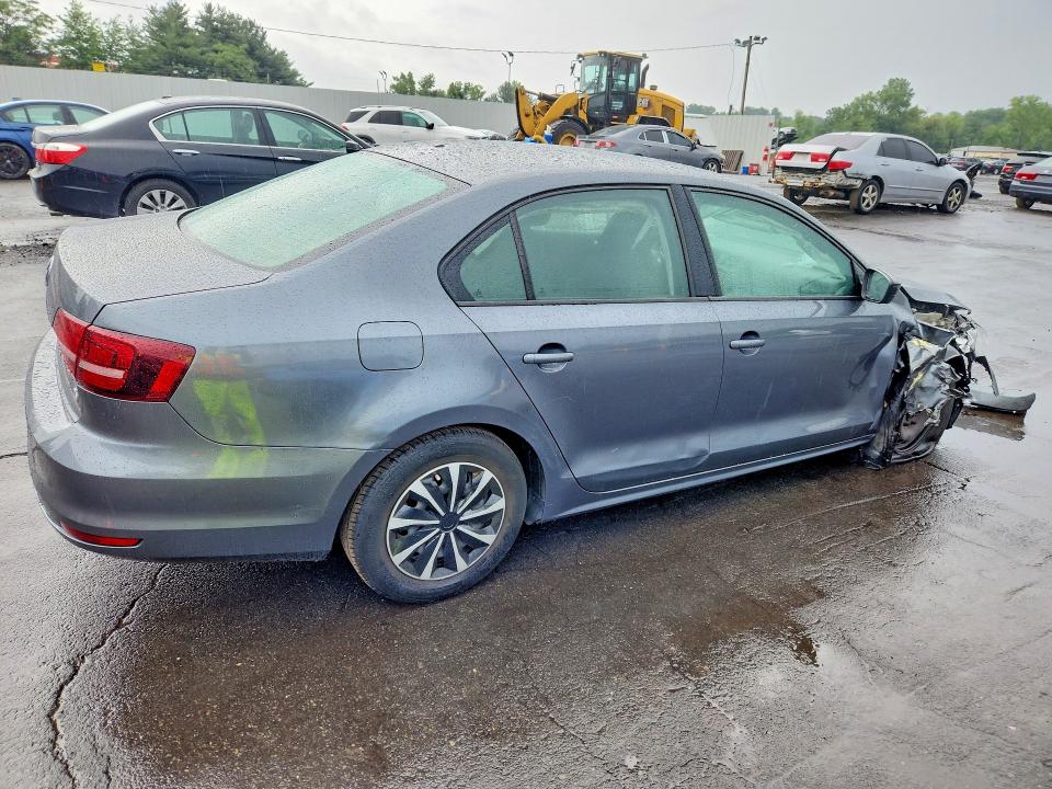 Photo 3 from auction – 2016 VOLKSWAGEN JETTA with VIN 3VW267AJ9GM410629