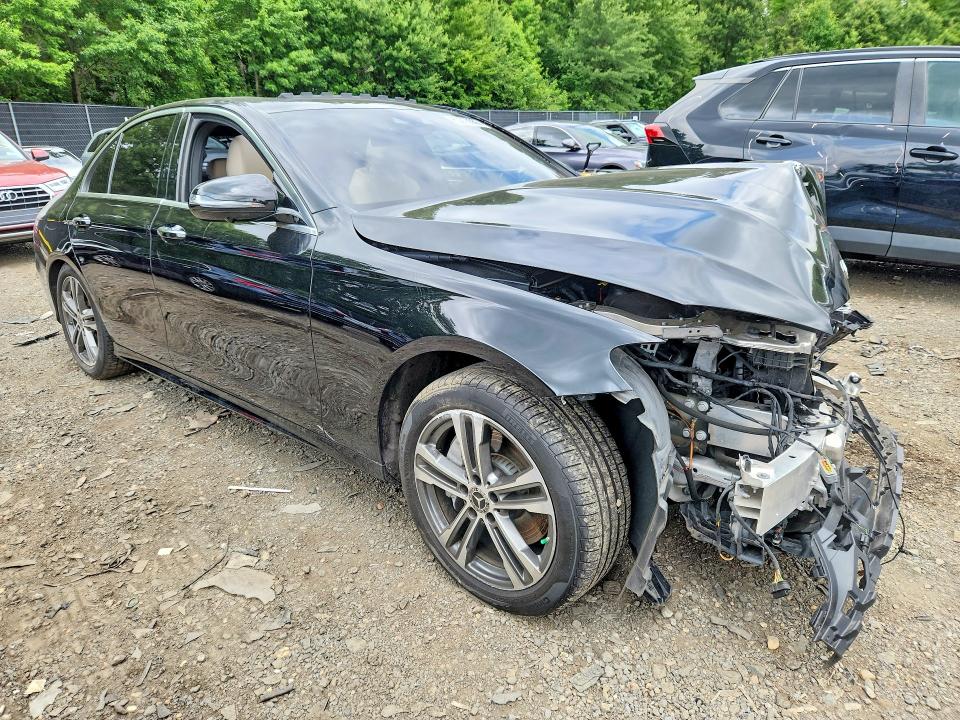 Photo 4 from auction – 2021 MERCEDES-BENZ E with VIN W1KZF8EB4MA999310
