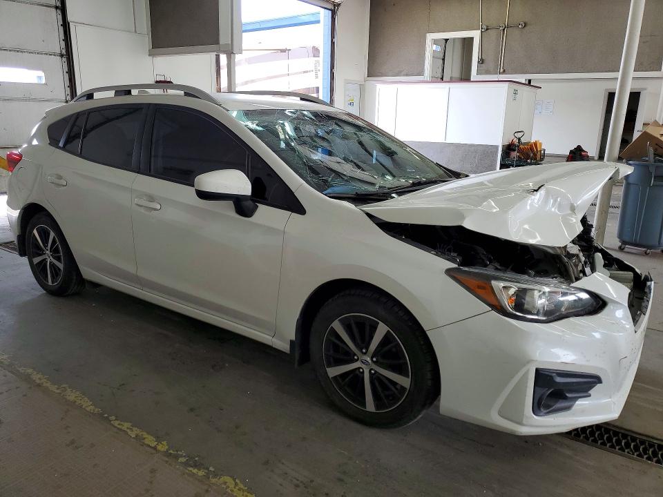 Photo 4 from auction – 2019 SUBARU IMPREZA with VIN 4S3GTAD67K3755013