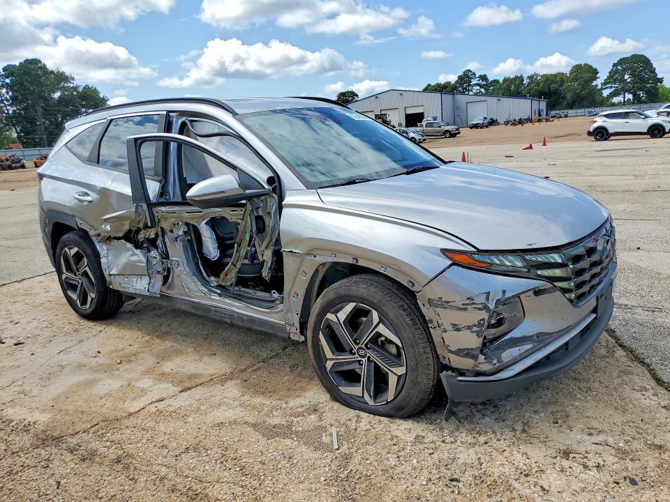Photo 4 from auction – 2022 HYUNDAI TUCSON with VIN 5NMJCCAE3NH087326