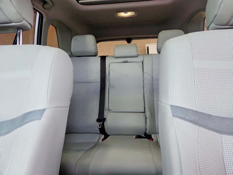 Photo 10 from auction – 2026 TOYOTA RAV4 with VIN JTM6CRAV9TJ001016