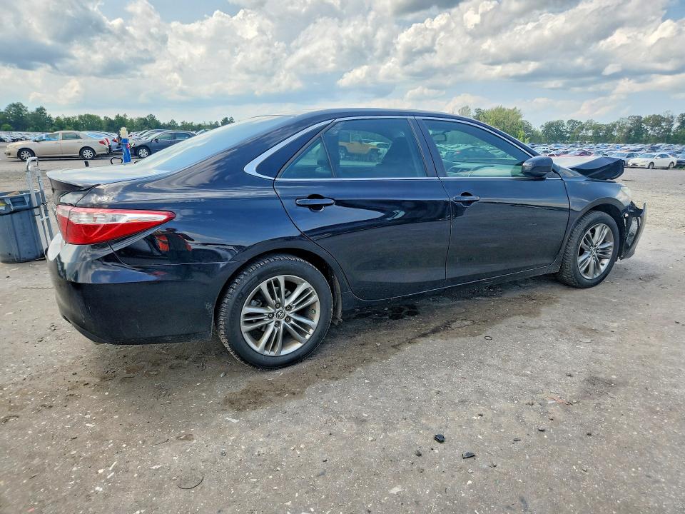 Photo 3 from auction – 2015 TOYOTA CAMRY with VIN 4T1BF1FK7FU007031