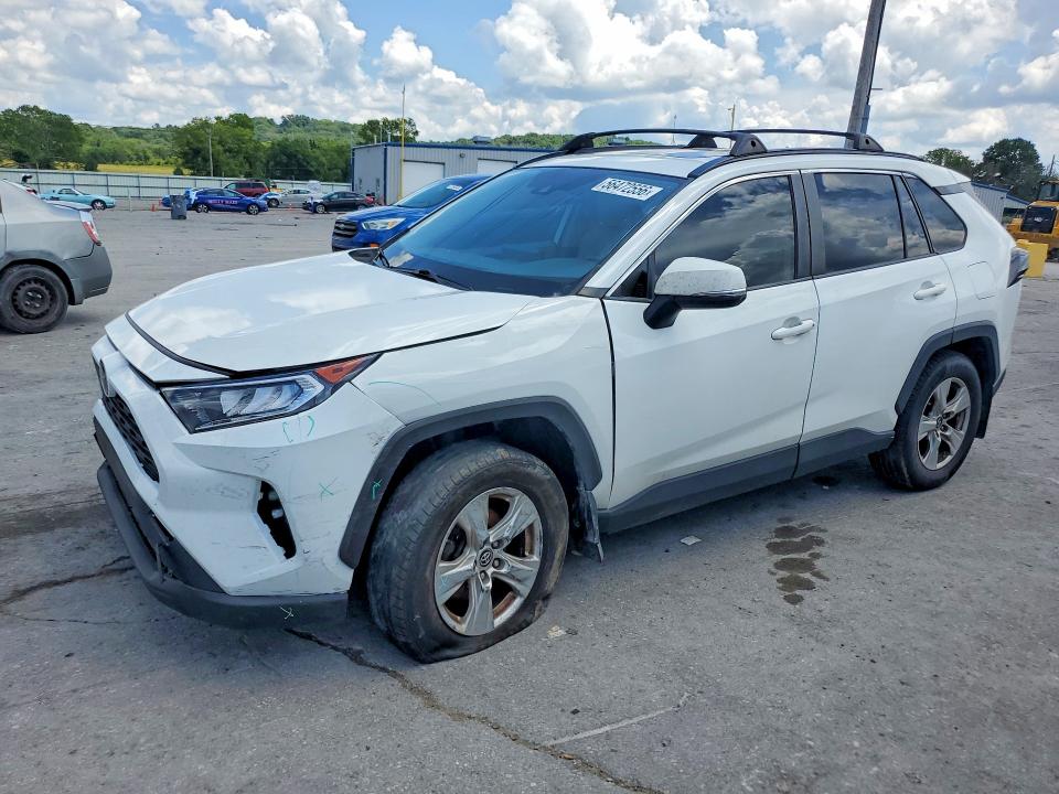 TOYOTA RAV4 2019 with VIN JTMW1RFV2KJ002702 - Photo from auction