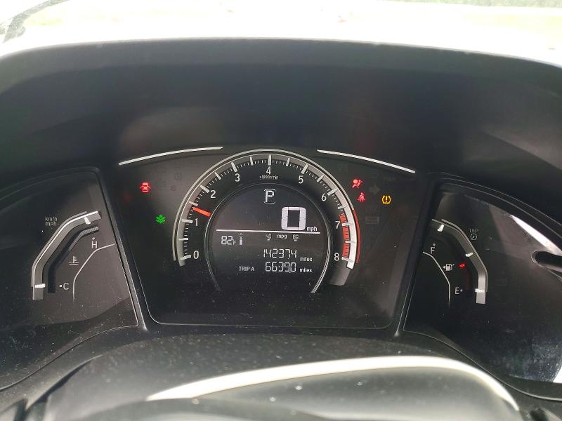 صورة رقم 9 من المزاد - 2018 HONDA CIVIC مع VIN 19XFC2F56JE033254