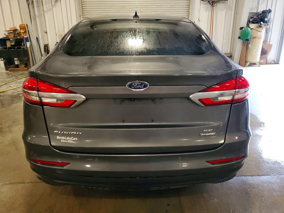 Photo 6 from auction – 2020 FORD FUSION with VIN 3FA6P0LU7LR126435