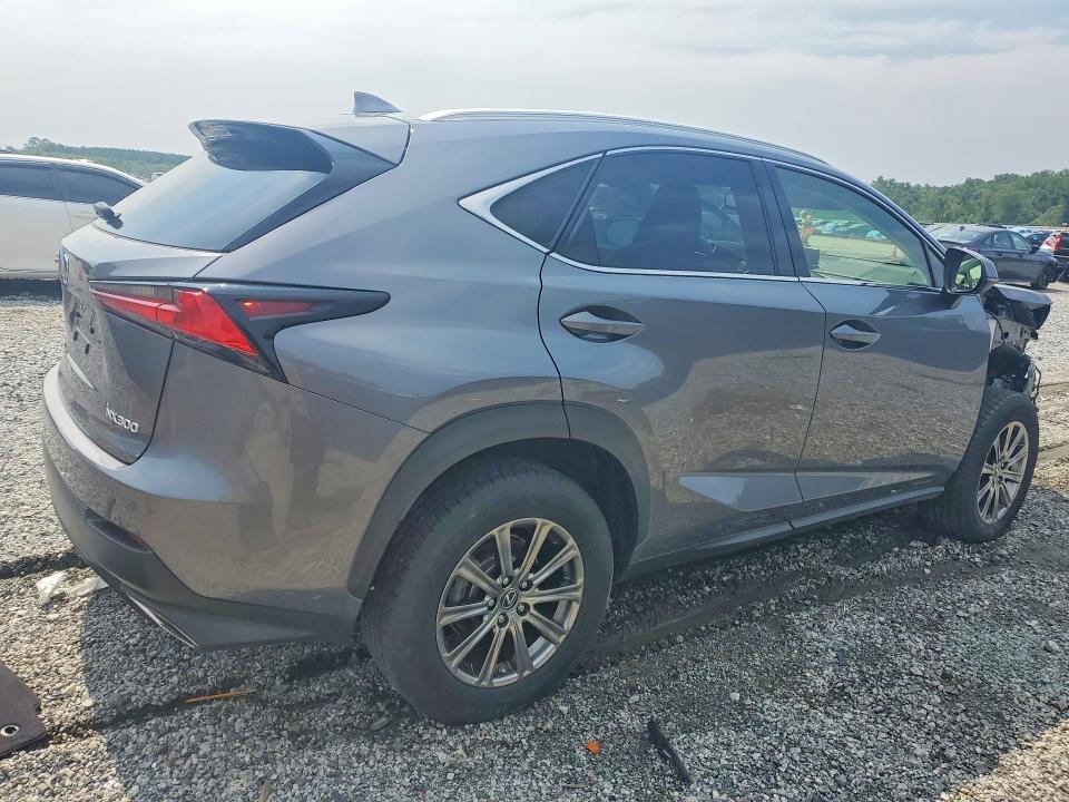 Photo 3 from auction – 2021 LEXUS NX 300 with VIN JTJDARBZ4M2184350