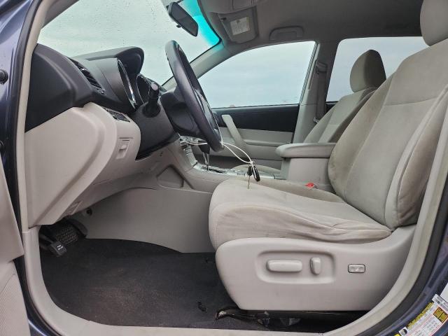 Photo 7 from auction – 2012 TOYOTA HIGHLANDER with VIN 5TDBK3EH5CS109123