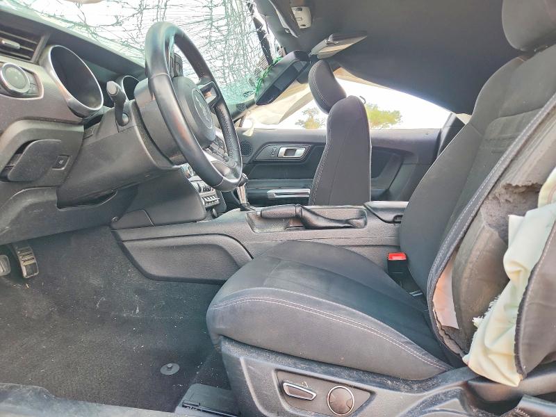 Photo 7 from auction – 2019 FORD MUSTANG with VIN 1FA6P8CF2K5153026