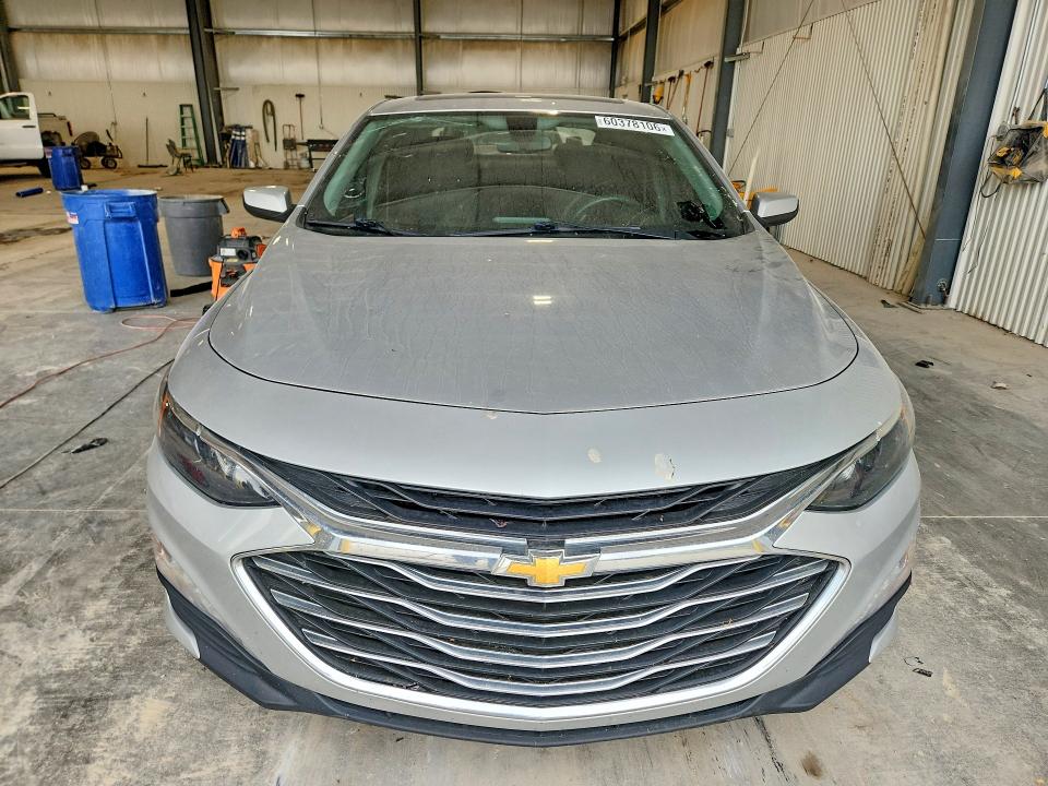 Photo 5 from auction – 2021 CHEVROLET MALIBU with VIN 1G1ZD5ST3MF007357