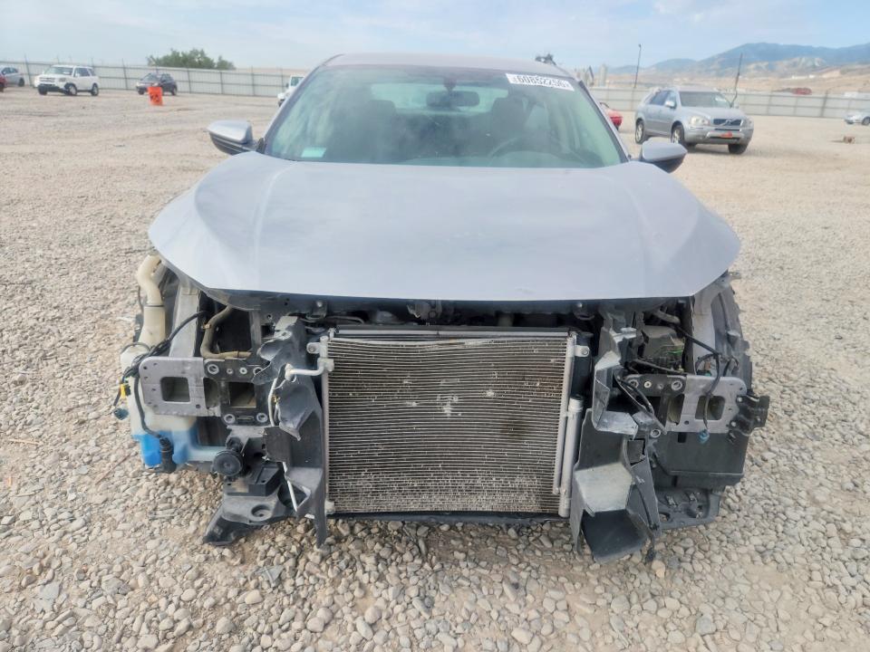 Photo 5 from auction – 2017 HONDA CIVIC with VIN 2HGFC2F50HH511006