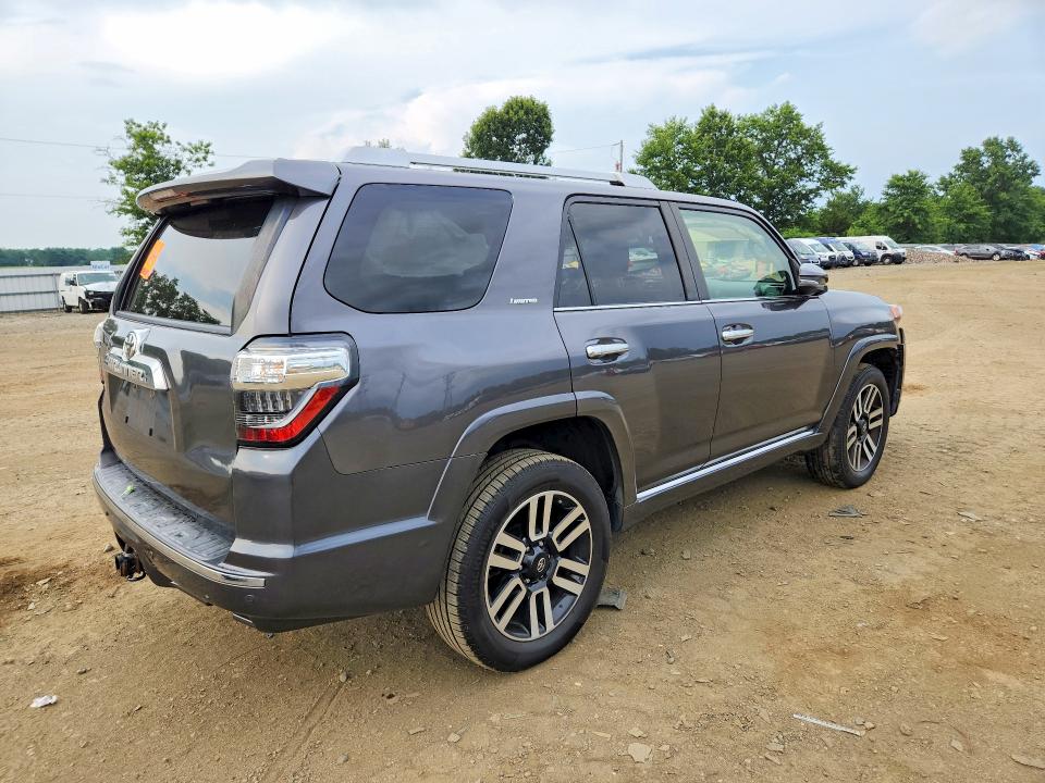 Photo 3 from auction – 2019 TOYOTA 4RUNNER with VIN JTEBU5JRXK5716171