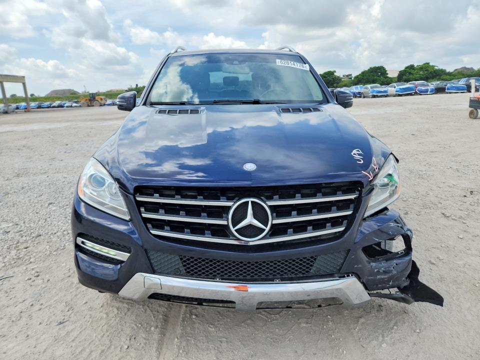 Photo 5 from auction – 2015 MERCEDES-BENZ ML with VIN 4JGDA5JB6FA465618