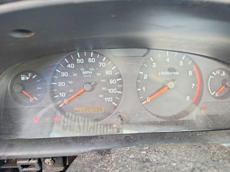 Photo 9 from auction – 2001 NISSAN FRONTIER with VIN 1N6DD21S61C387961