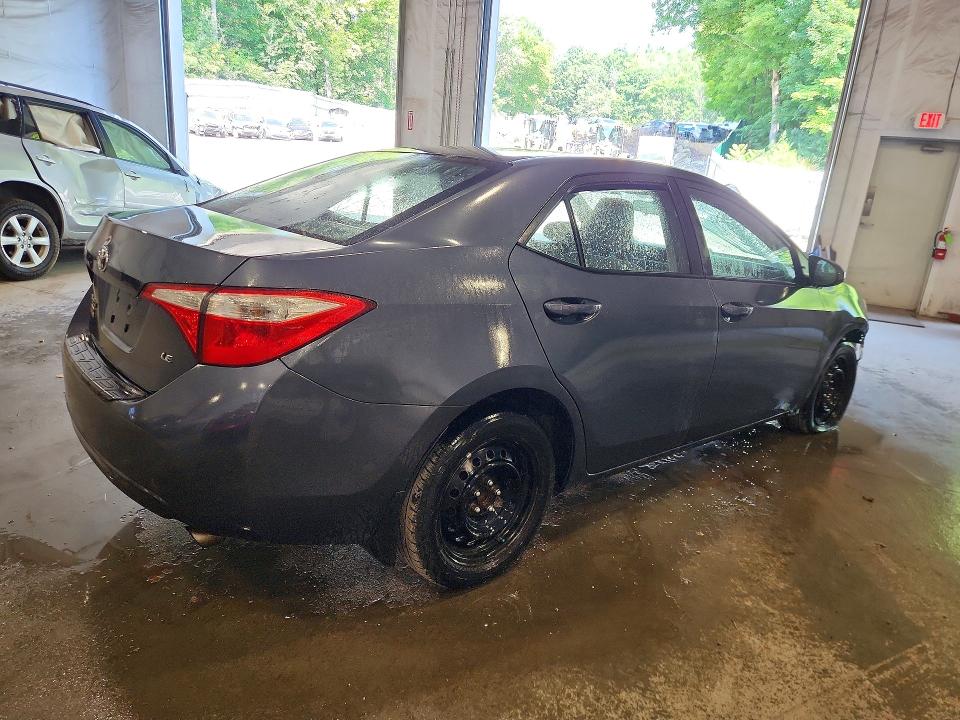 Photo 3 from auction – 2015 TOYOTA COROLLA with VIN 2T1BURHE2FC271206