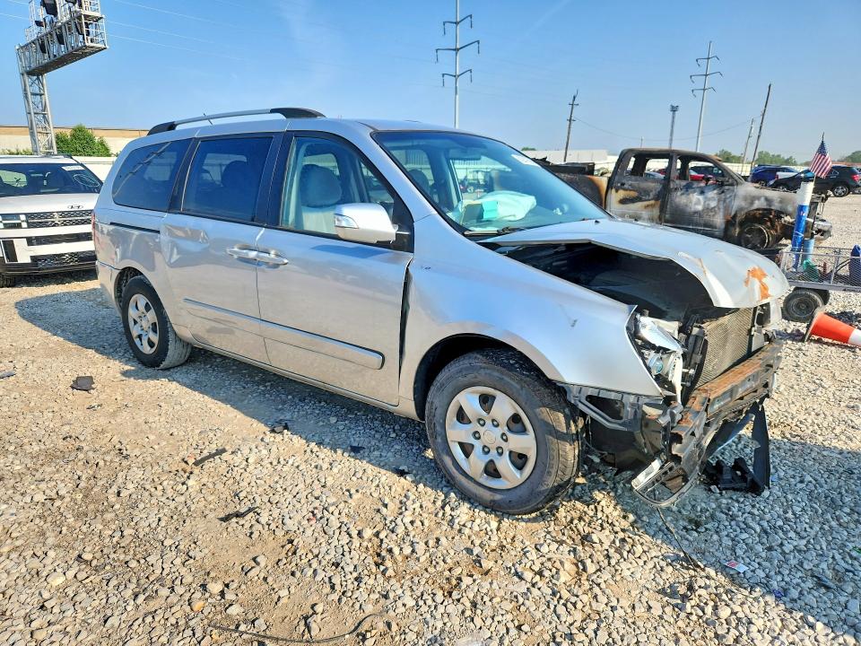 Photo 4 from auction – 2014 KIA SEDONA with VIN KNDMG4C78E6538754