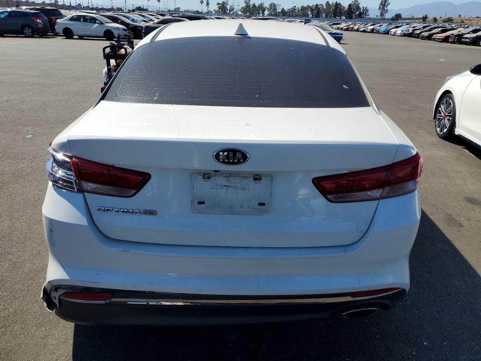 Снимка 6 от търг – 2016 KIA OPTIMA с VIN KNAGT4L38G5071038