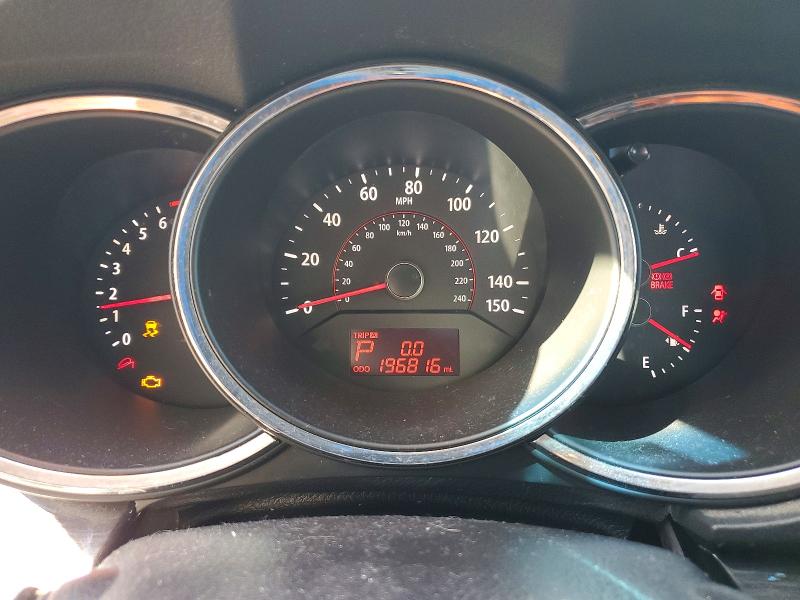 Photo 9 from auction – 2012 KIA SORENTO with VIN 5XYKT3A64CG192851