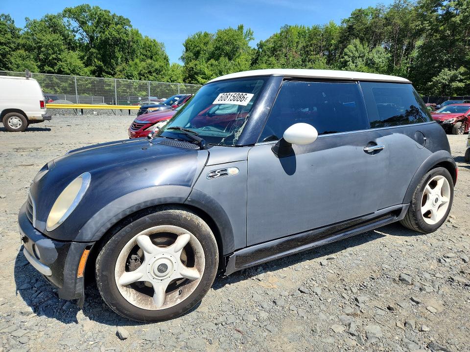 MINI COOPER 2004 with VIN WMWRC33404TC55976 - Photo from auction