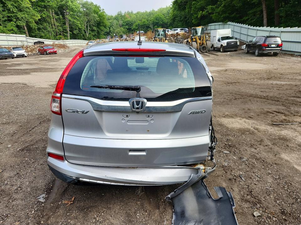 Photo 6 from auction – 2016 HONDA CR-V with VIN 2HKRM4H30GH607417
