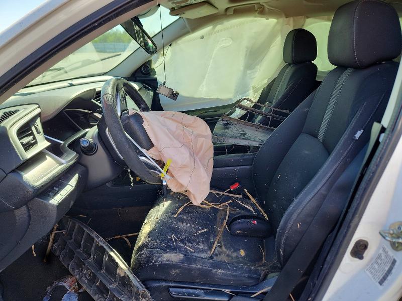 Photo 7 from auction – 2016 HONDA CIVIC with VIN 2HGFC1F40GH637480