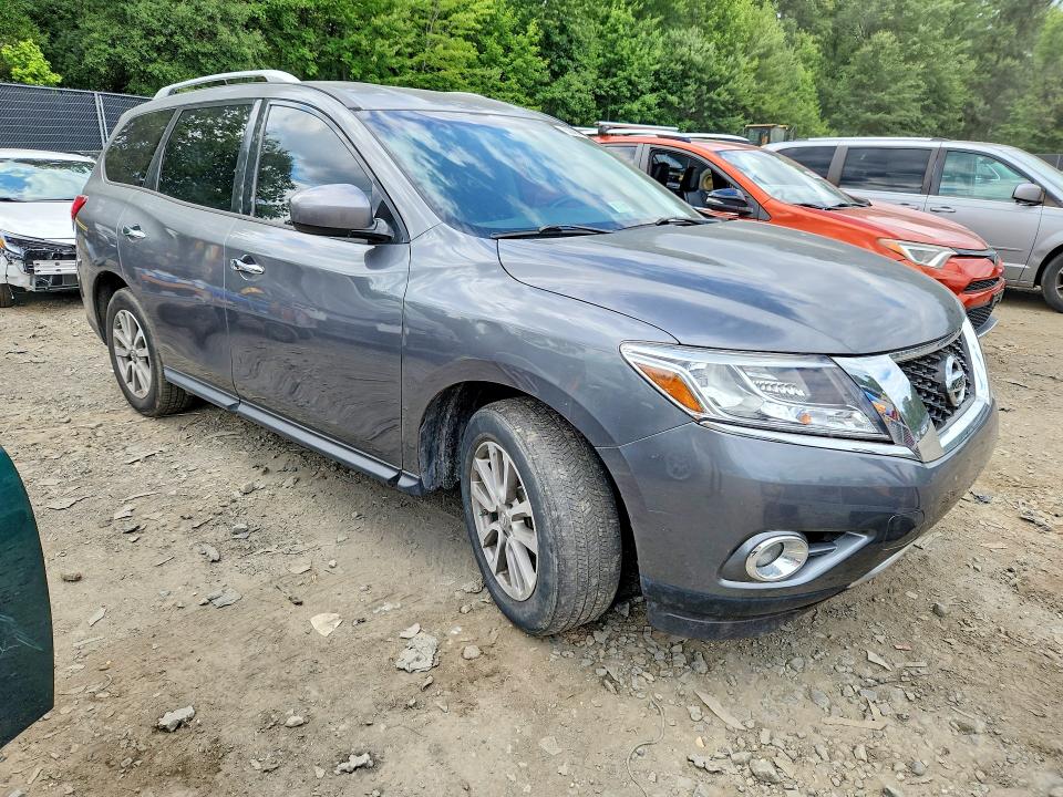 Photo 4 from auction – 2015 NISSAN PATHFINDER with VIN 5N1AR2MNXFC629716
