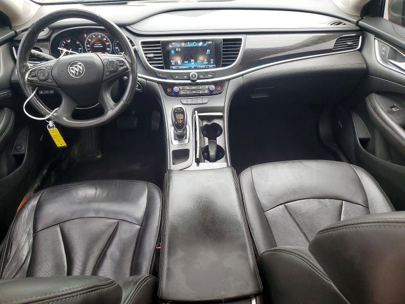 Photo 8 from auction – 2017 BUICK LACROSSE with VIN 1G4ZR5SS3HU155845