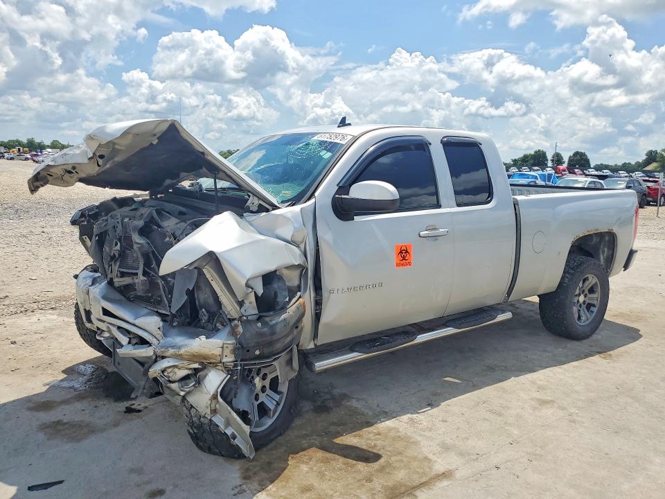 CHEVROLET SILVERADO 2011 con VIN 1GCRKSE37BZ282961 - Foto de la subasta