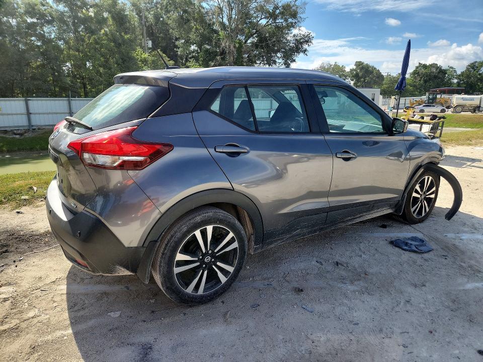 Photo 3 from auction – 2020 NISSAN KICKS with VIN 3N1CP5CV7LL549461