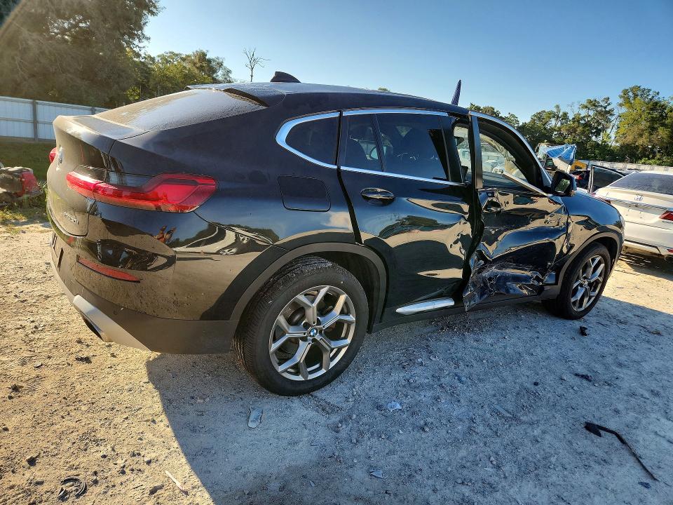 Photo 3 from auction – 2024 BMW X4 with VIN 5UX33DT08R9U09202