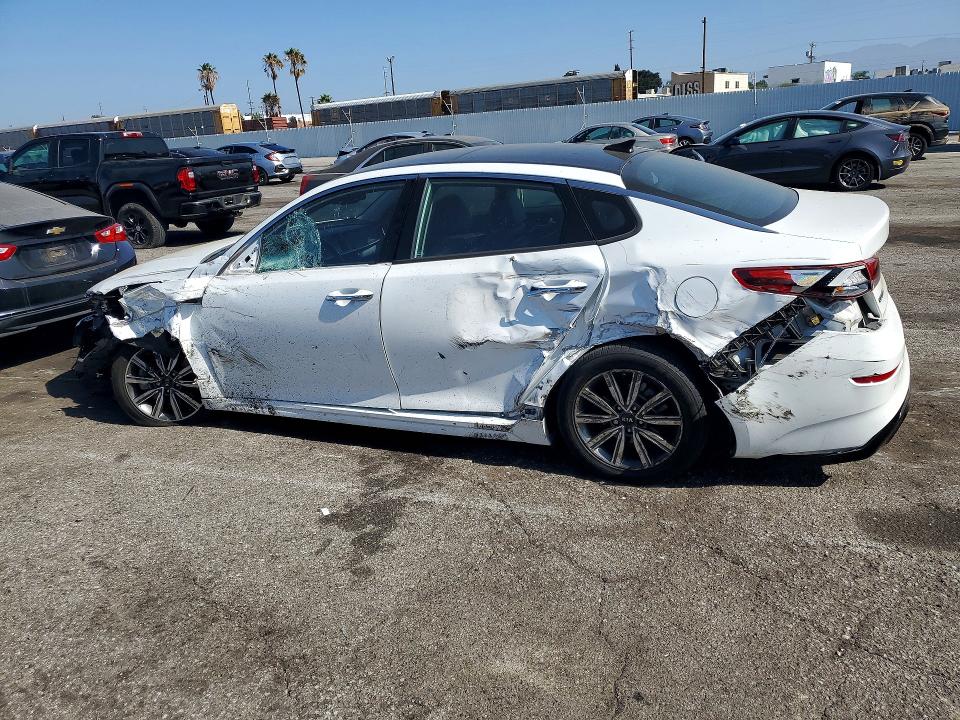 Photo 2 from auction – 2019 KIA OPTIMA with VIN 5XXGU4L13KG333857