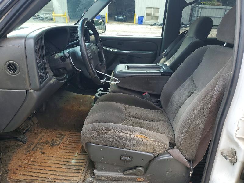 Photo 7 from auction – 2006 CHEVROLET SILVERADO with VIN 2GCEC13TX61117204