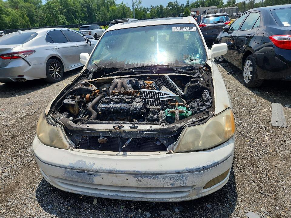 Photo 5 from auction – 2001 TOYOTA AVALON with VIN 4T1BF28B51U148854
