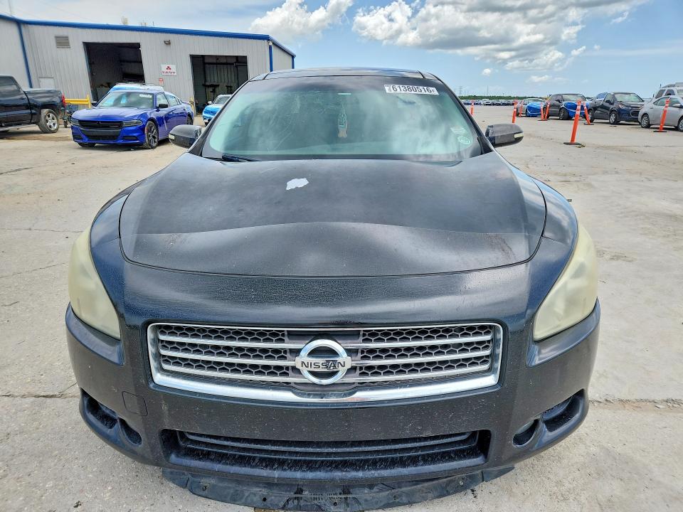 Photo 5 from auction – 2011 NISSAN MAXIMA with VIN 1N4AA5AP0BC854696