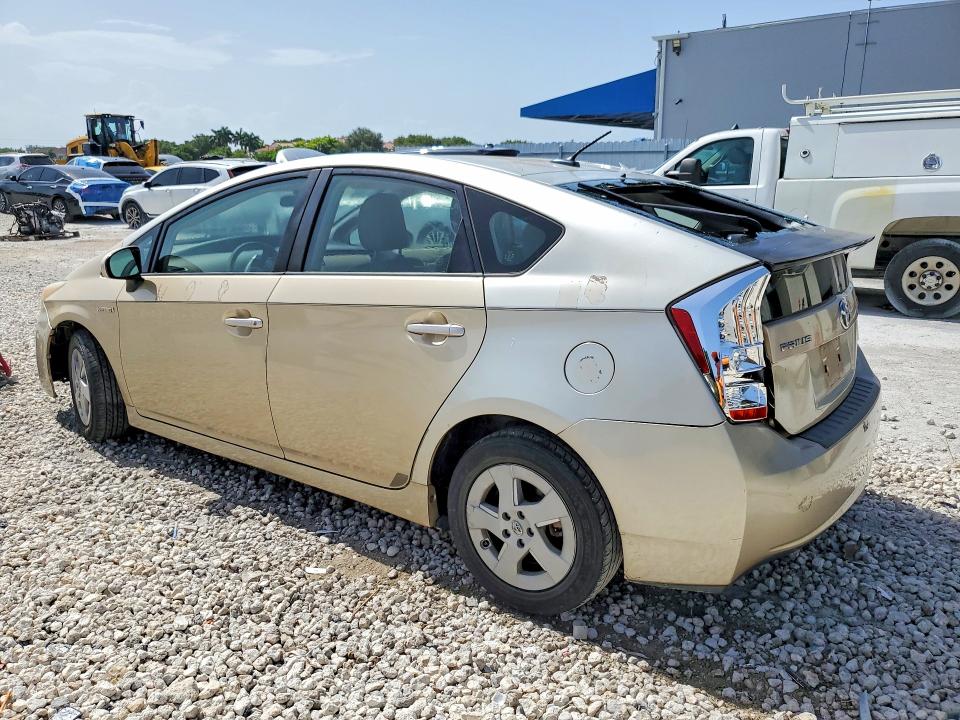 Photo 2 from auction – 2010 TOYOTA PRIUS with VIN JTDKN3DU5A0229493