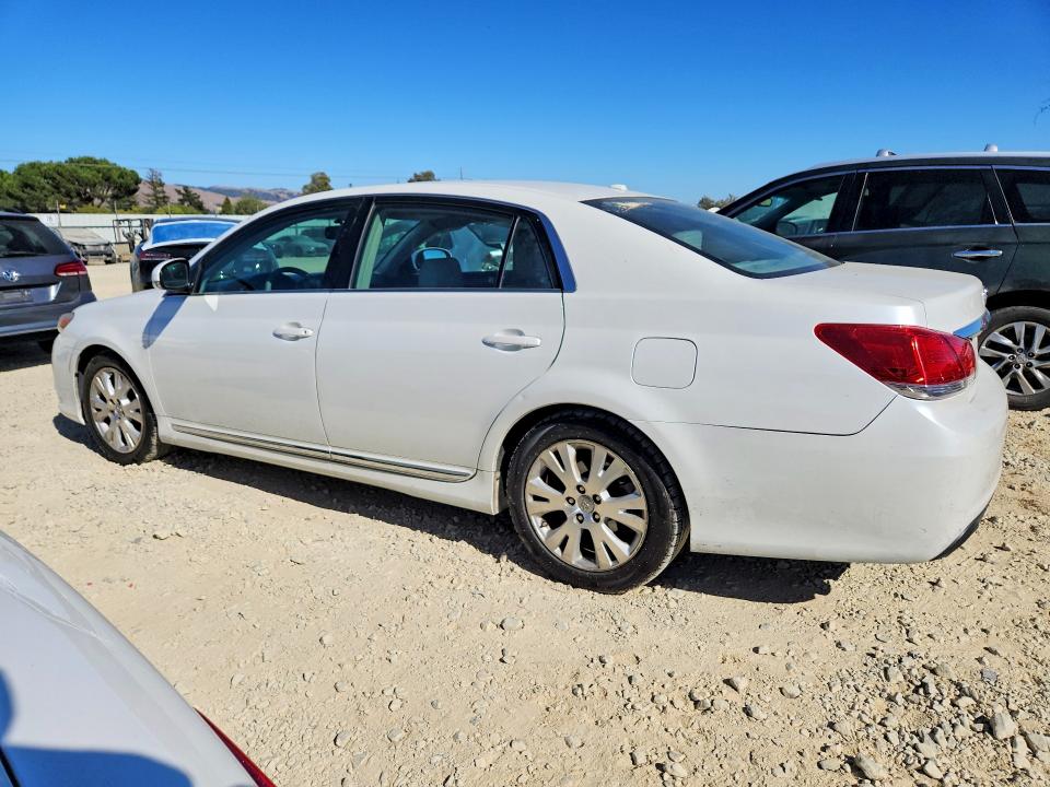 Фото 2 с аукциона – 2012 TOYOTA AVALON с VIN 4T1BK3DB9CU453364