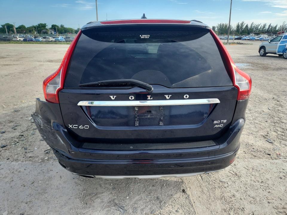 Photo 6 from auction – 2016 VOLVO XC60 with VIN YV4902RK2G2807056